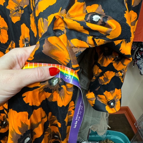 Lady Voluptuous Orange Poppy Dress, size 26/28 - Picture 5 of 8